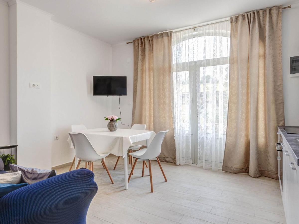 Apartments K & N Prizba Luaran gambar