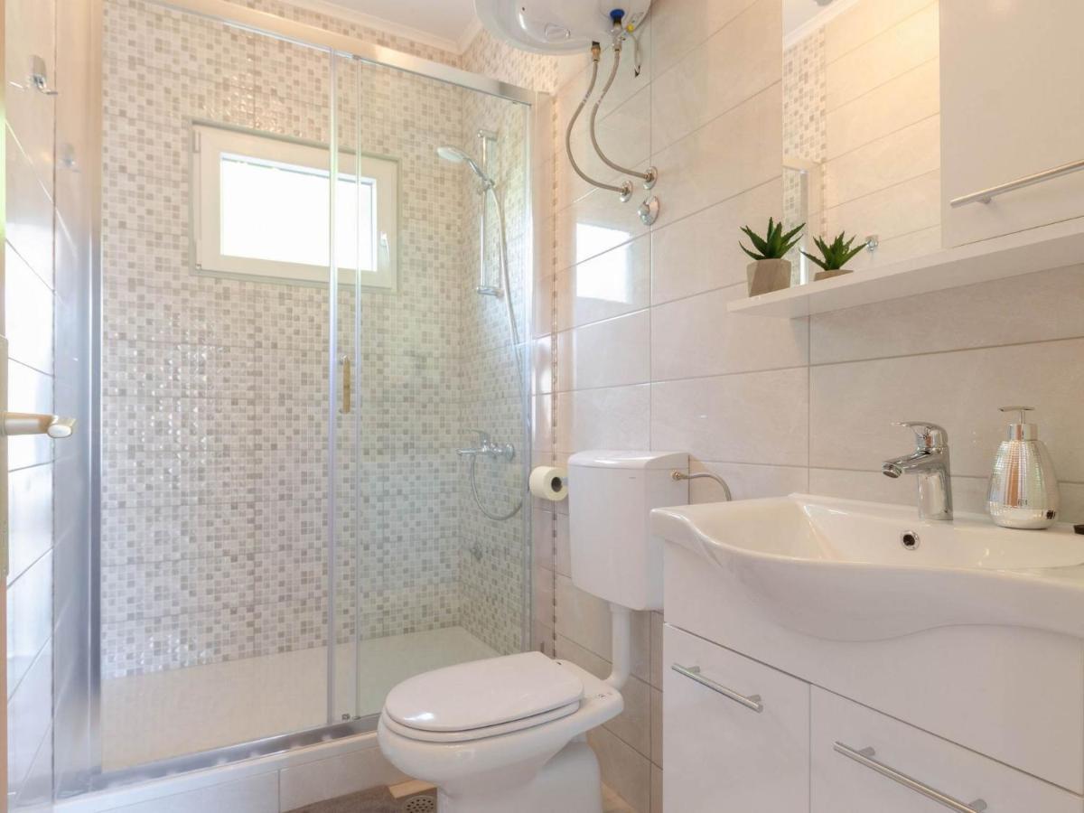 Apartments K & N Prizba Luaran gambar