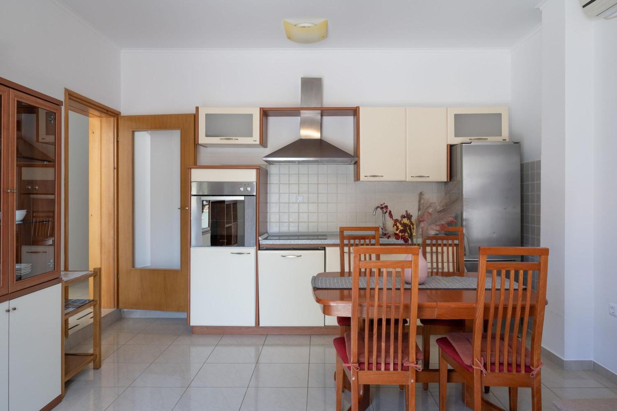 Apartments K & N Prizba Luaran gambar